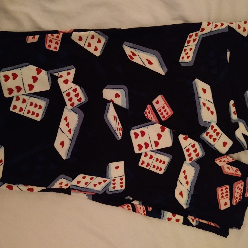 Lularoe tc Valentine's leggings